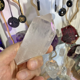 Pointe en Cristal de Roche Brute Biterminée - 285 Grammes