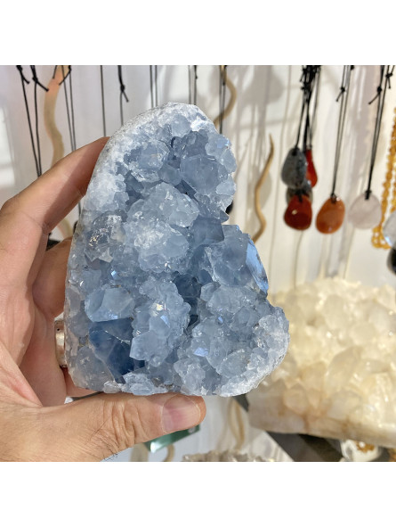 Mini Géode de Célestine - 850 Grammes