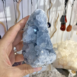 Mini Géode de Célestine - 850 Grammes