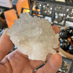 Druse de Cristal de Roche - 114 Grammes