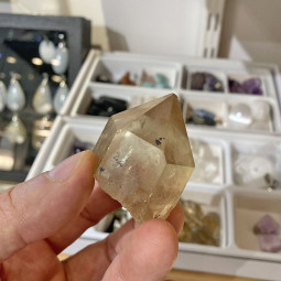 Pointe de Citrine Naturelle Brute - 64 Grammes