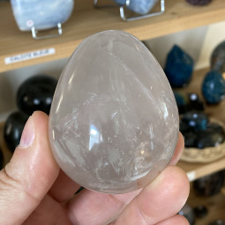 Oeuf en Cristal de Roche - 66mm