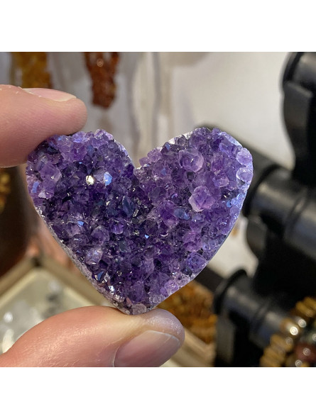Druse d'Améthyste en Coeur - 54 Grammes