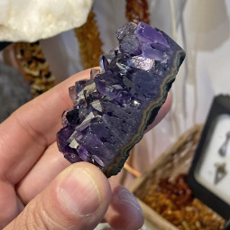 Druse d'Améthyste en Coeur - 105 Grammes