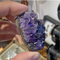 Druse d'Améthyste en Coeur - 105 Grammes