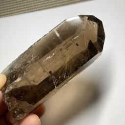 Pointe Naturelle en Quartz Fumé Rutile