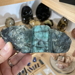 Bloc Brut d’Émeraude Naturelle Poli - Pièce Unique