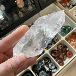 Pointe en Cristal de Roche Polie Biterminée - 395 Grammes