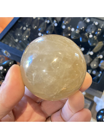 Sphère en Quartz Hématoïde - 277 Grammes
