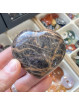 Coeur en Pierre de Lune Noire 160 grammes