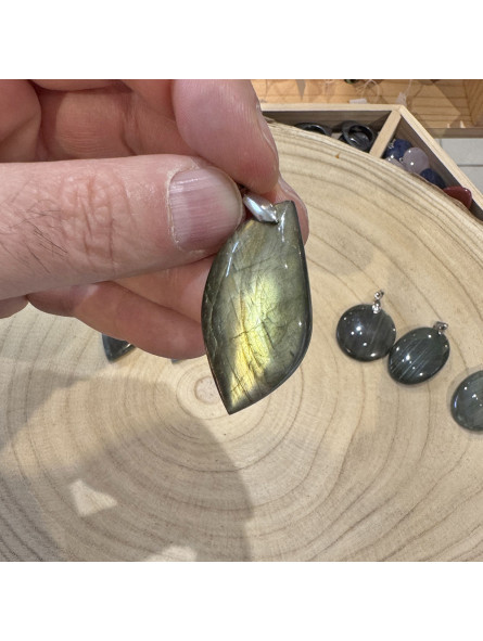 Pendentif en Labradorite - 13 grammes