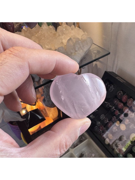 Coeur en Quartz Rose - 48 Grammes