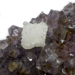 Druse d'Améthyste du Brésil 967 grammes