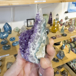 Mini Géode d'Améthyste - 237 grammes