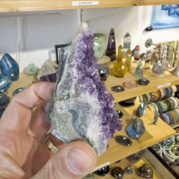 Mini Géode d'Améthyste - 237 grammes