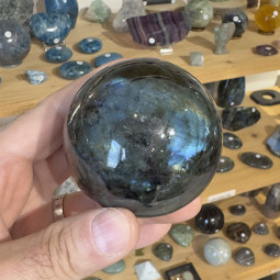 Sphère en Labradorite EXTRA de 68 mm de Diamètre