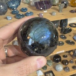 Sphère en Labradorite EXTRA de 68 mm de Diamètre