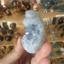 Mini Géode de Célestine - 285 Grammes