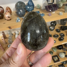 Oeuf en Labradorite - 208 Grammes