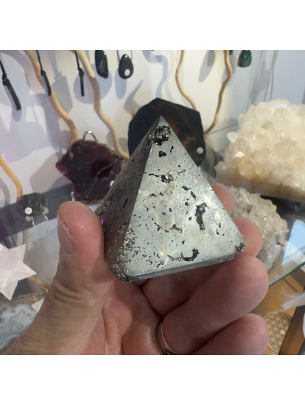 Pyramide en Pyrite - 180 Grammes