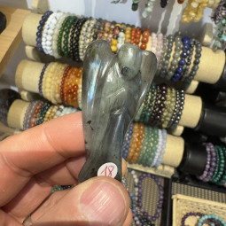 Labradorite en forme d'Ange - 60mm