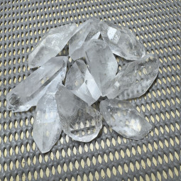 Pointe Biterminée Brute en Cristal de Roche 30 à 40 gr