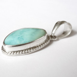 Pendentif en Larimar