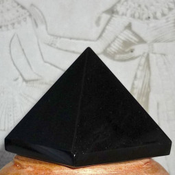 Pyramide en Obsidienne Noire