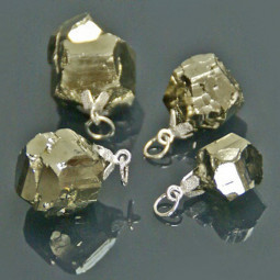 Pendentif en Pyrite Brute Vibrations Cristallines